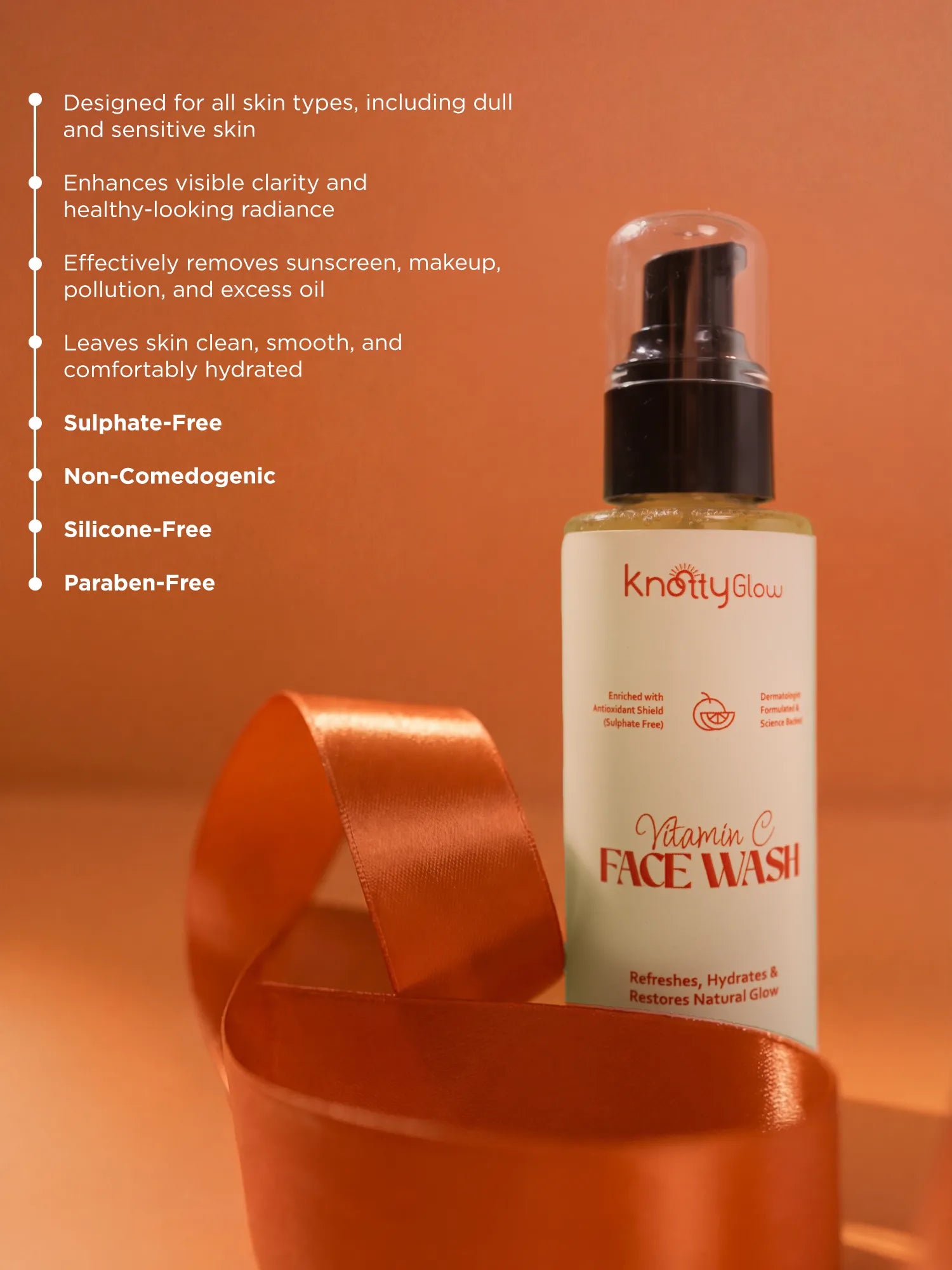 Gentle sulfate-free vitamin C face cleanser that removes excess oil, sunscreen, and daily impurities without drying the skin.